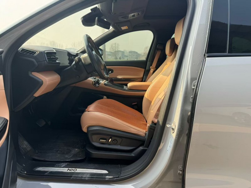 新乡22年蔚来ES64