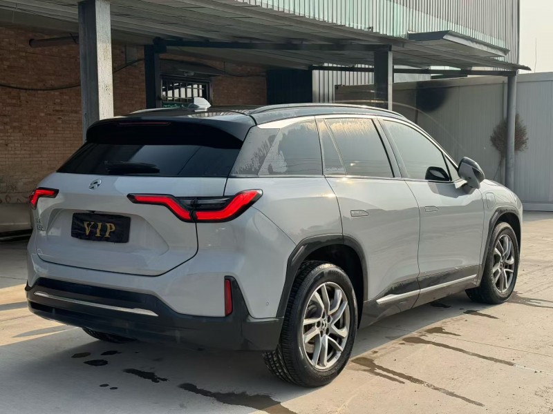 新乡22年蔚来ES68