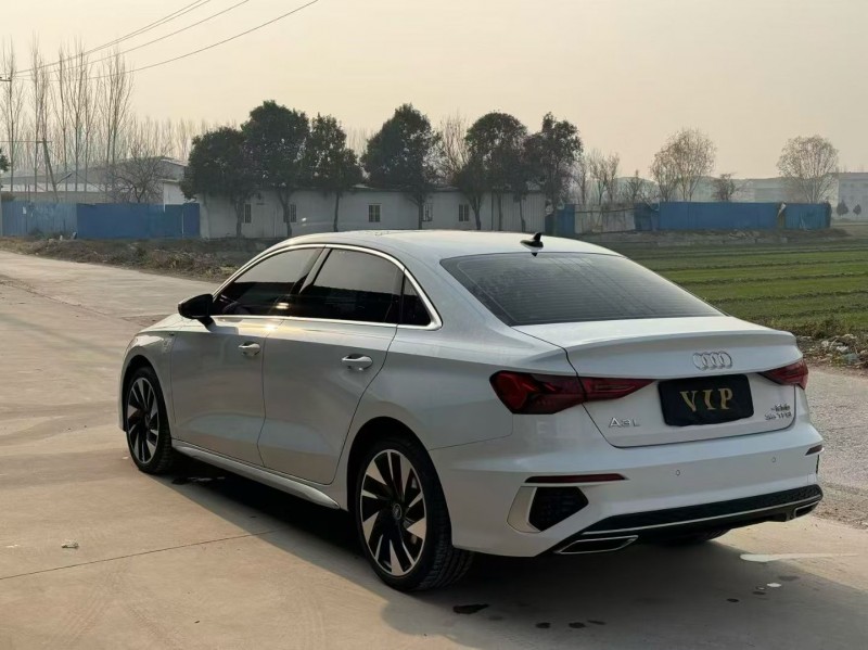 新乡24年奥迪A38