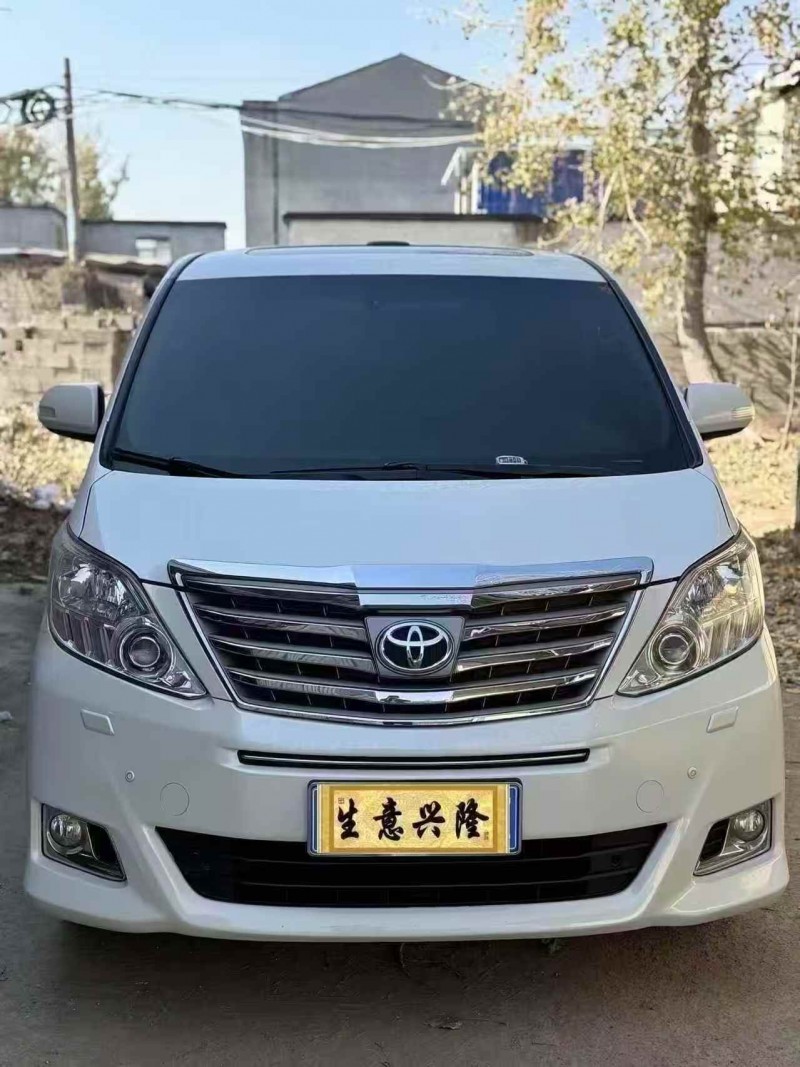 菏泽15年丰田埃尔法1