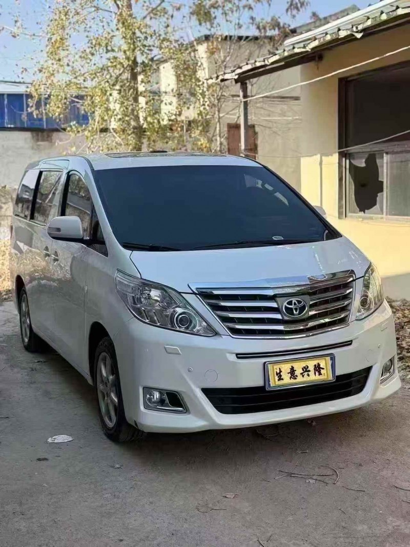 菏泽15年丰田埃尔法2