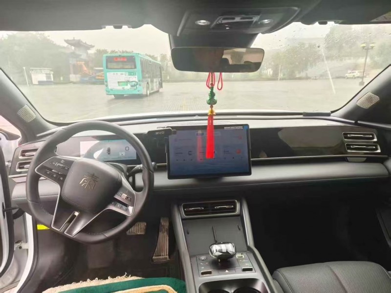 枣庄25年比亚迪秦3