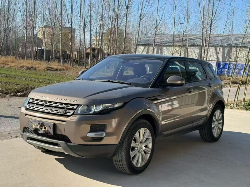 新乡17年路虎极光2