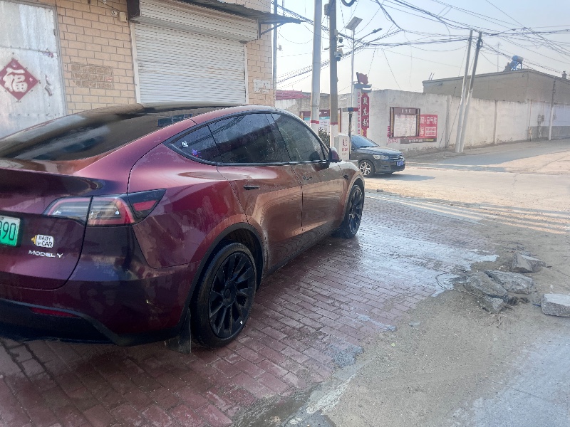 保定23年特斯拉MODEL Y4