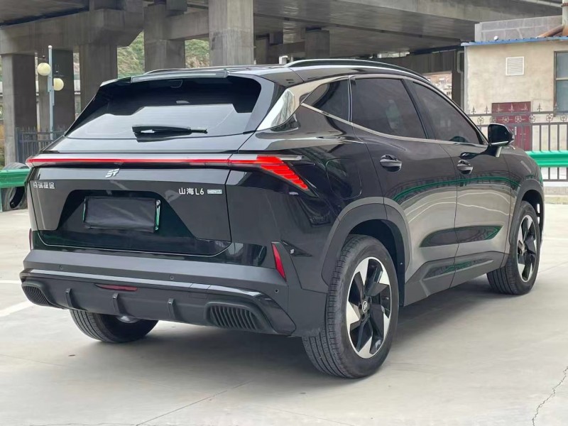 兰州25年奇瑞捷途5