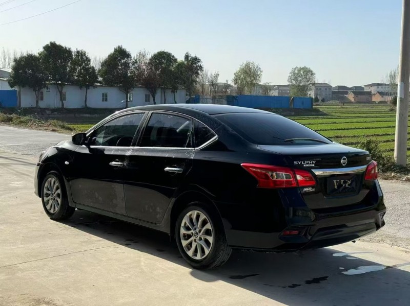 新乡24年日产轩逸8