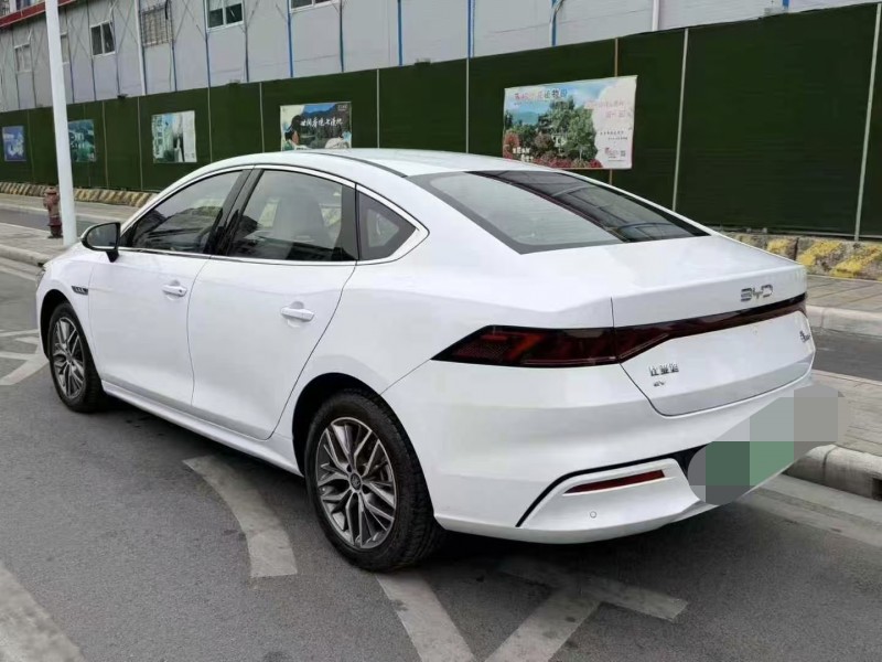 广州25年比亚迪秦7