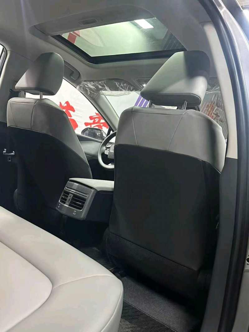 成都25年丰田BZ3Pro4