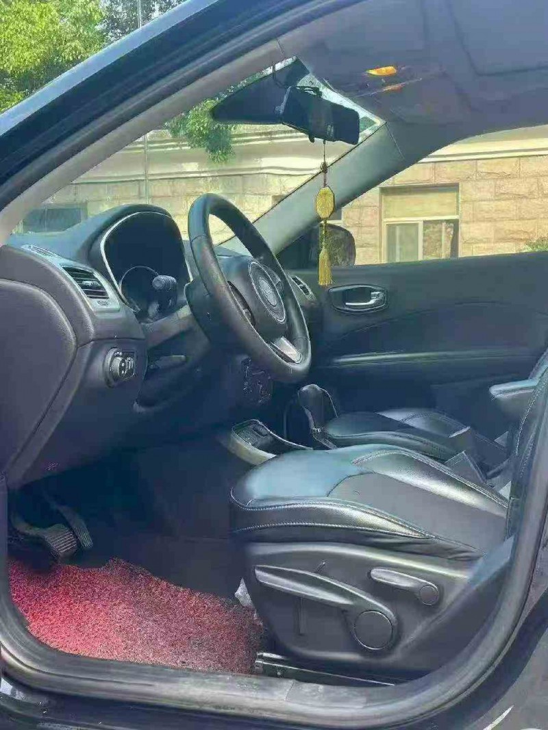 龙岩19年Jeep指南者3