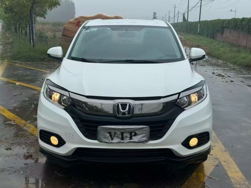 新乡21年本田缤智1