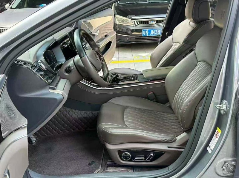 广州23年比亚迪汉4