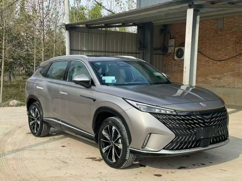 新乡25年荣威RX52