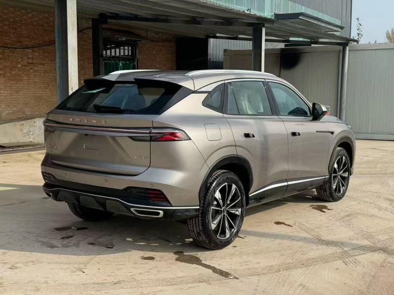 新乡25年荣威RX57