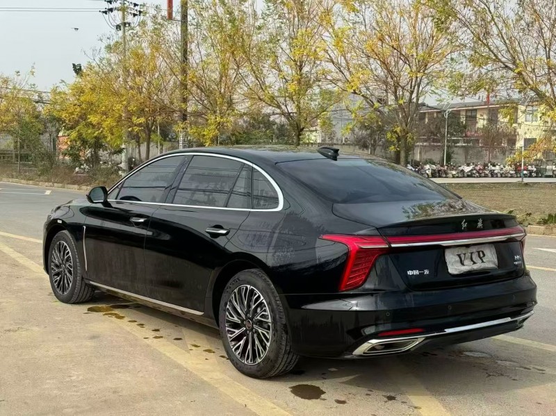 新乡25年红旗H58