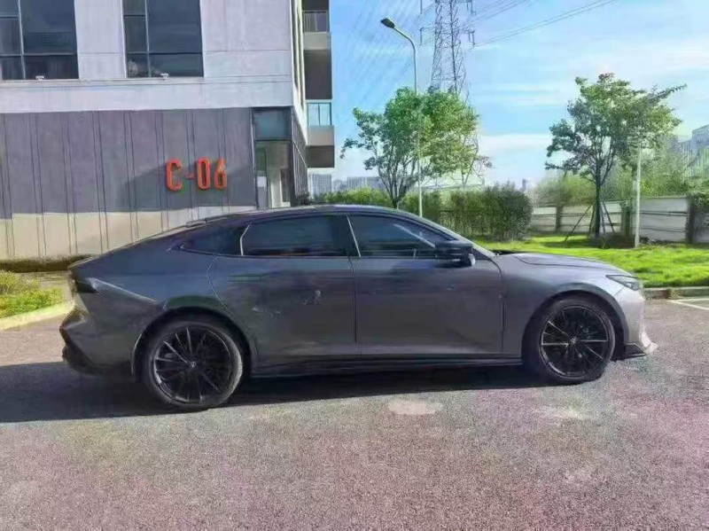 广州23年长安汽车UNI3