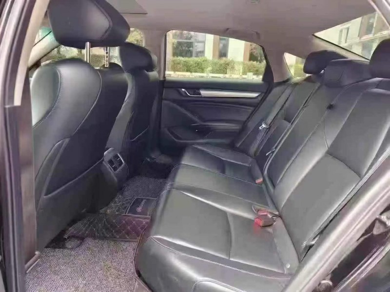 广州20年本田雅阁6