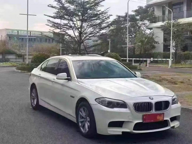 广州13年宝马5系2