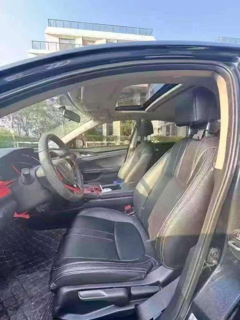 广州21年本田思域5