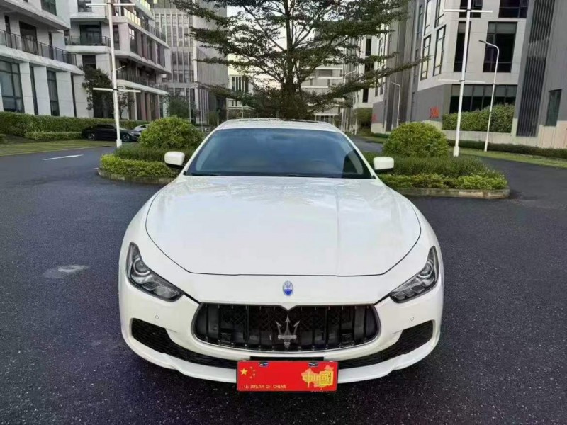 广州16年玛莎拉蒂Ghibli1