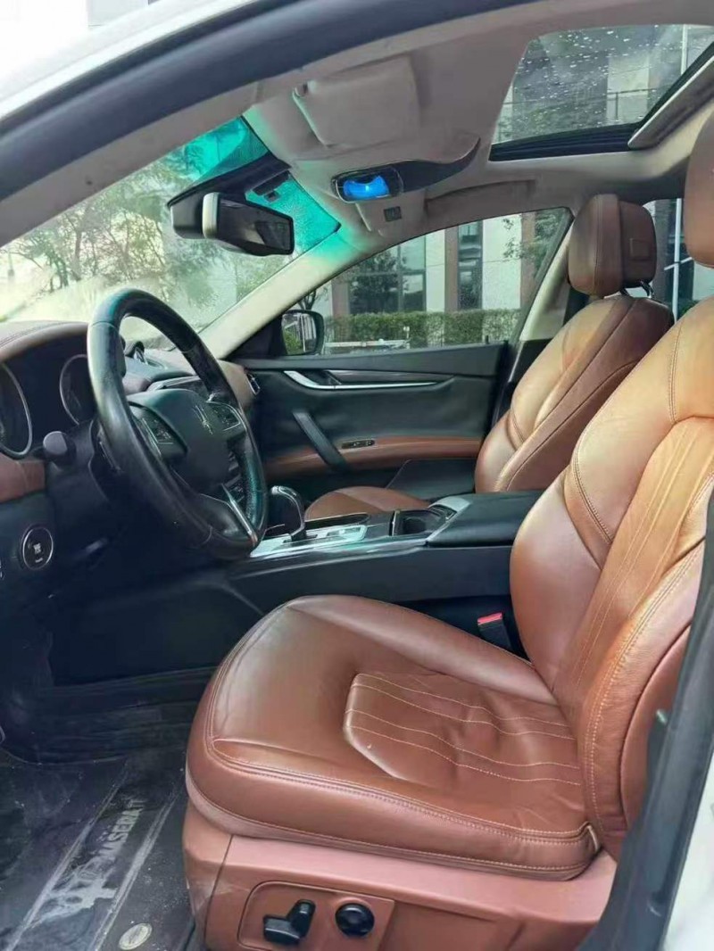 广州16年玛莎拉蒂Ghibli4