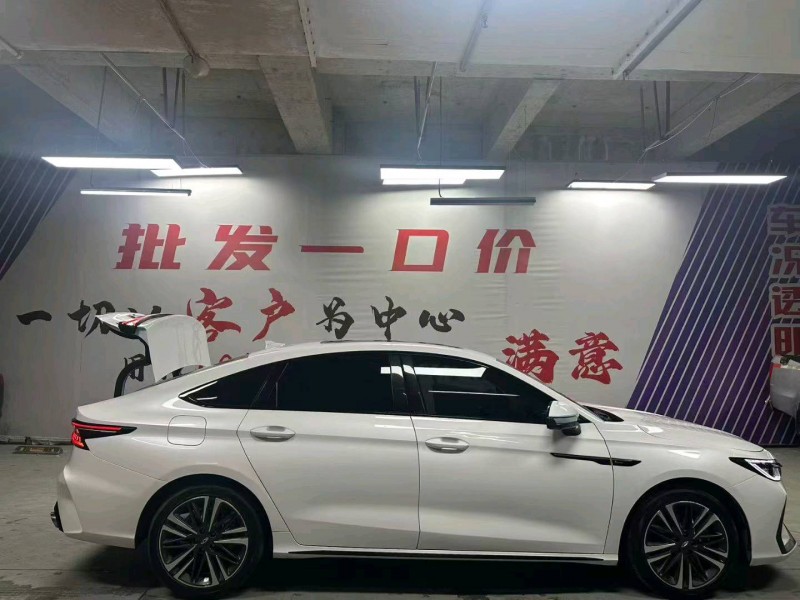 成都24年奇瑞艾瑞泽3