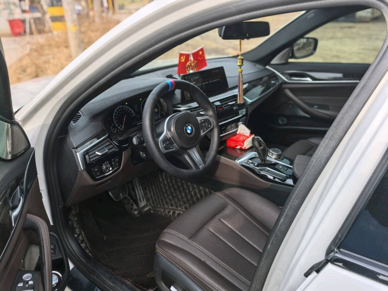 西安19年宝马5系4