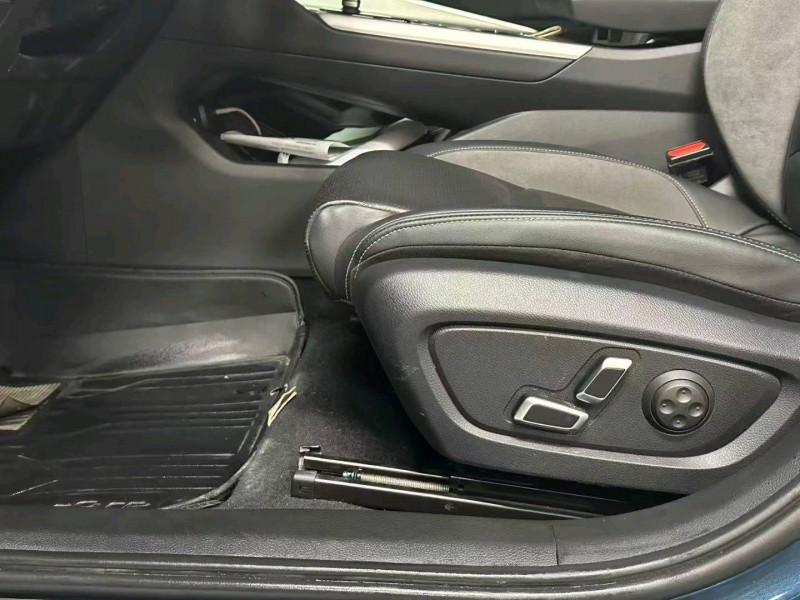 成都23年吉利星瑞4