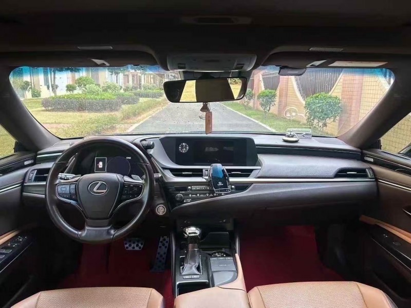 东莞23年雷克萨斯ES4