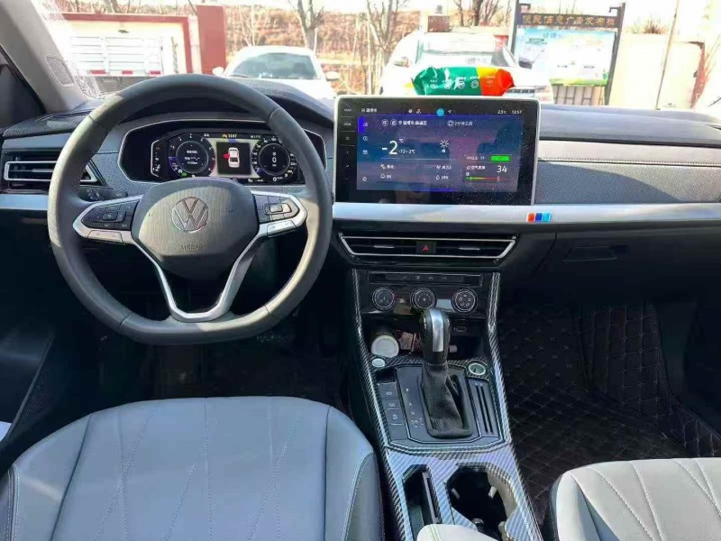 淄博25年大众朗逸4