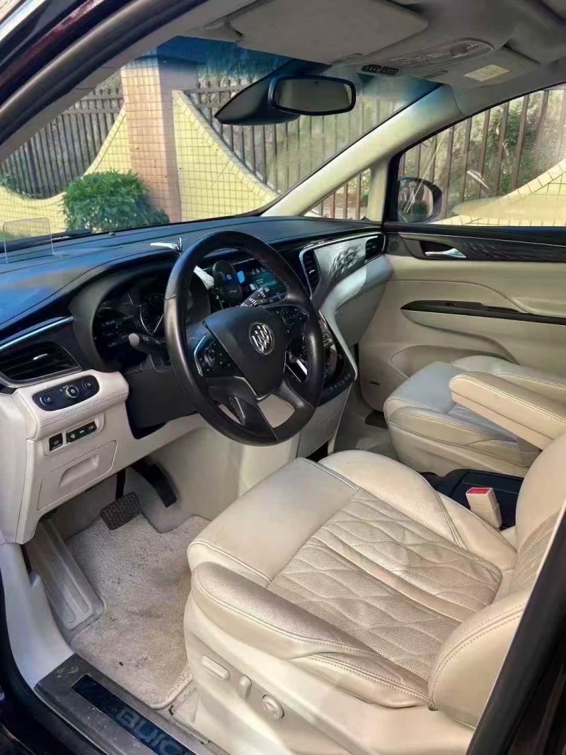 东莞17年别克GL86