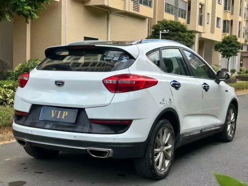 东莞17年吉利帝豪7