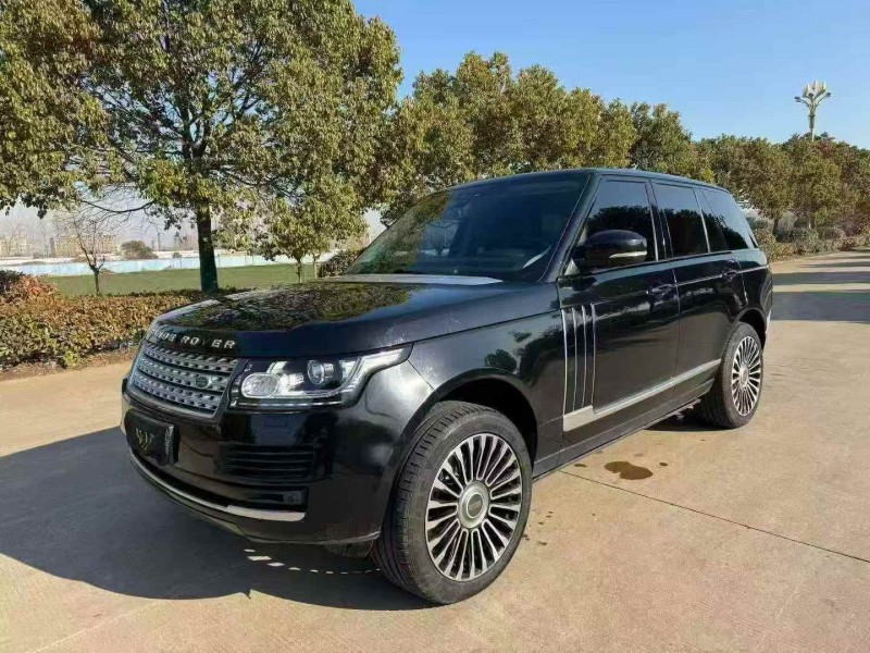 徐州17年路虎揽胜行政3