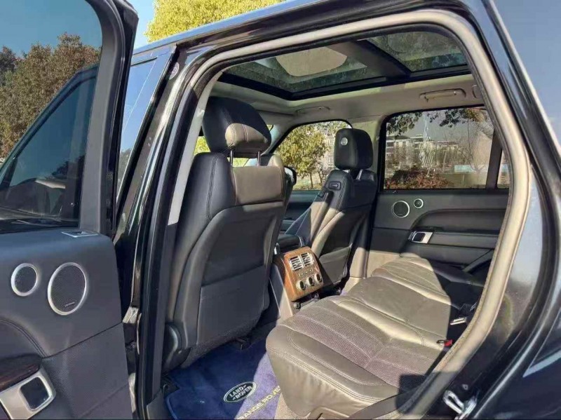 徐州17年路虎揽胜行政7