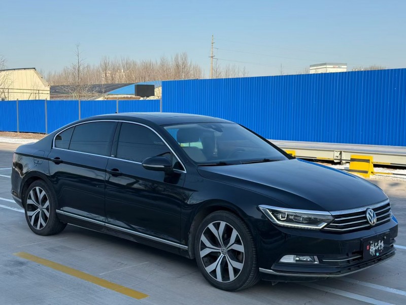 青岛18年大众迈腾3