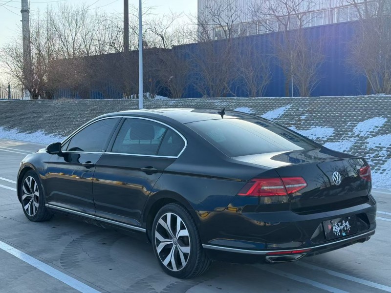 青岛18年大众迈腾7