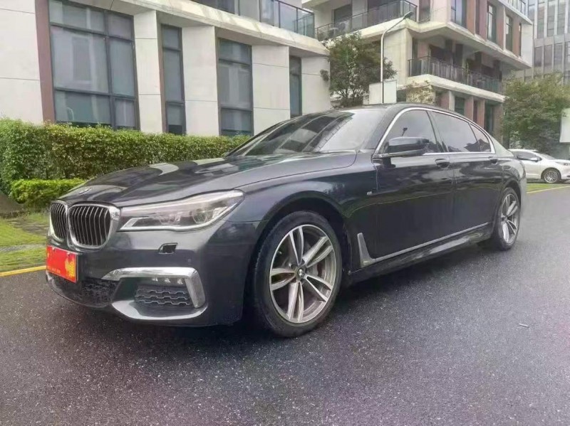 广州17年宝马7系2