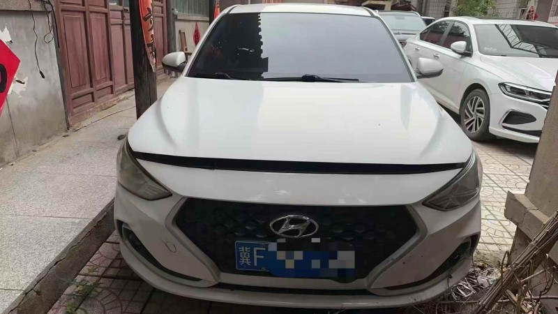 石家庄19年现代悦动1