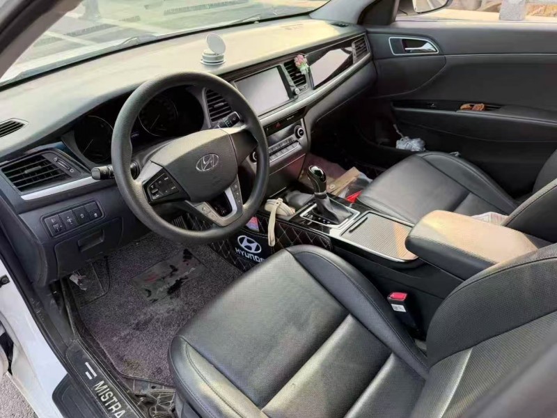 青岛20年现代名图4