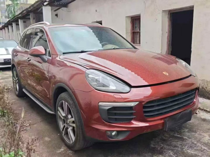 广州14年保时捷卡宴3