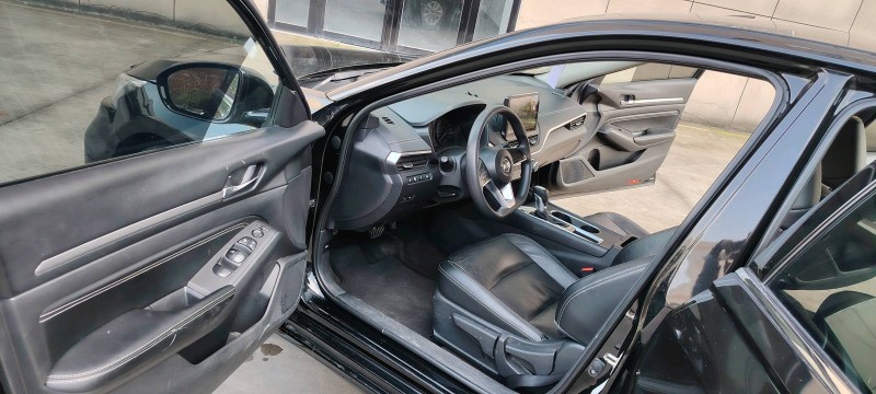 宜春22年日產天籟11