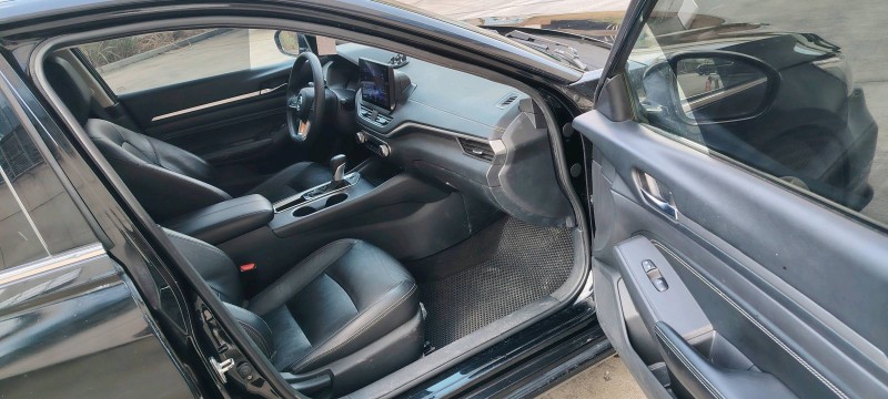 宜春22年日產天籟12