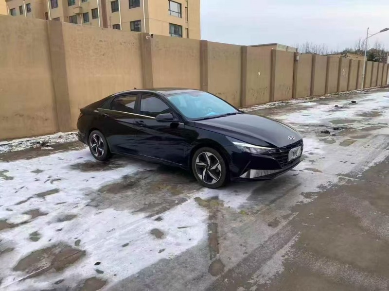 青島21年現代伊蘭特3