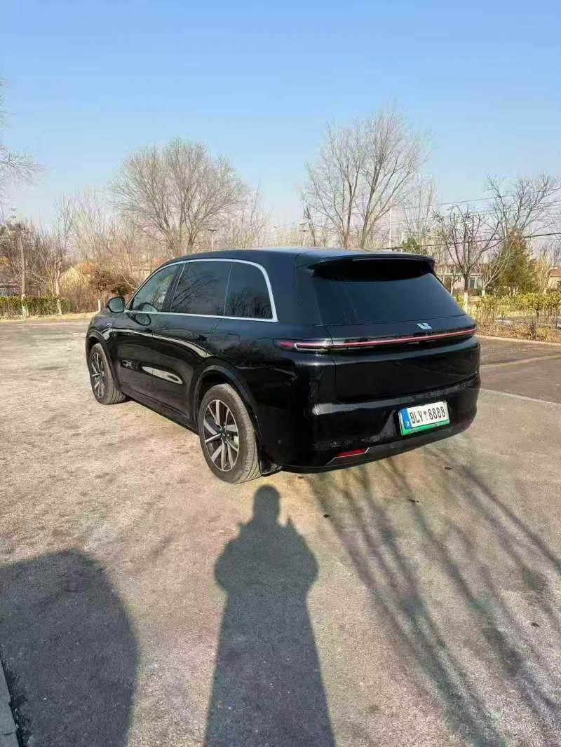 济宁23年理想L88