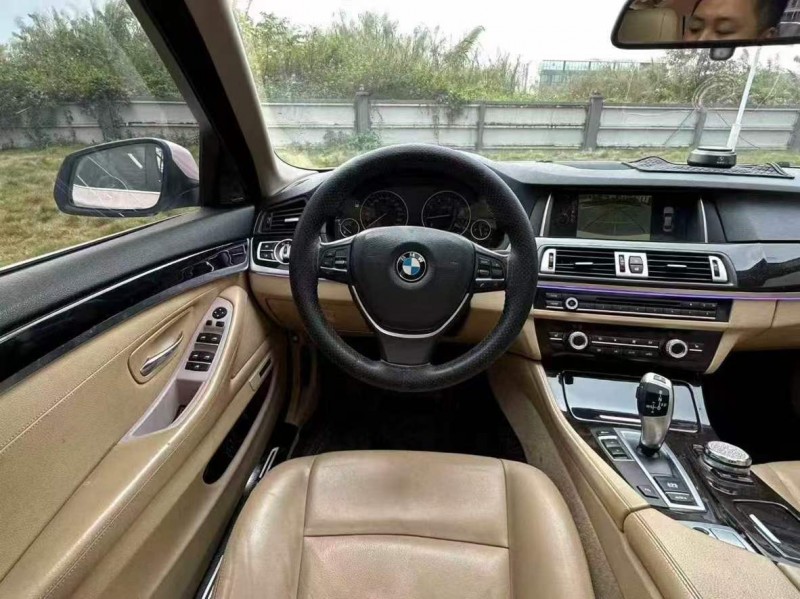 广州15年宝马5系9