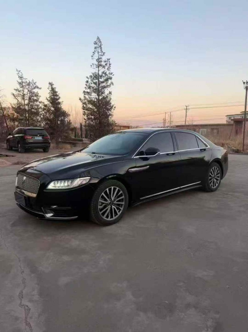 乌海18年林肯大陆2