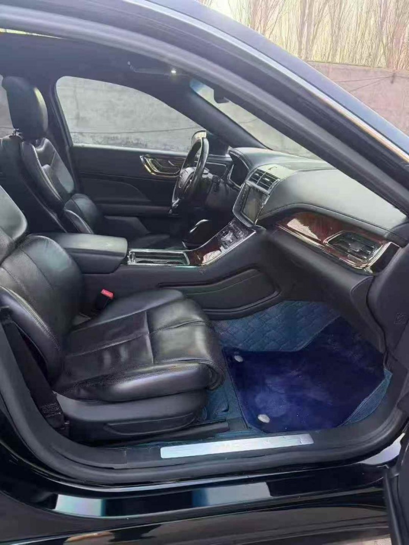 乌海18年林肯大陆6