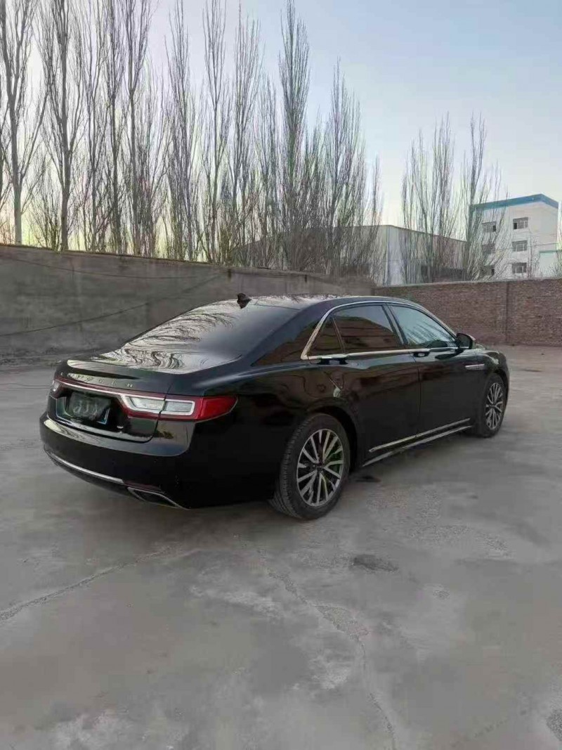 乌海18年林肯大陆8