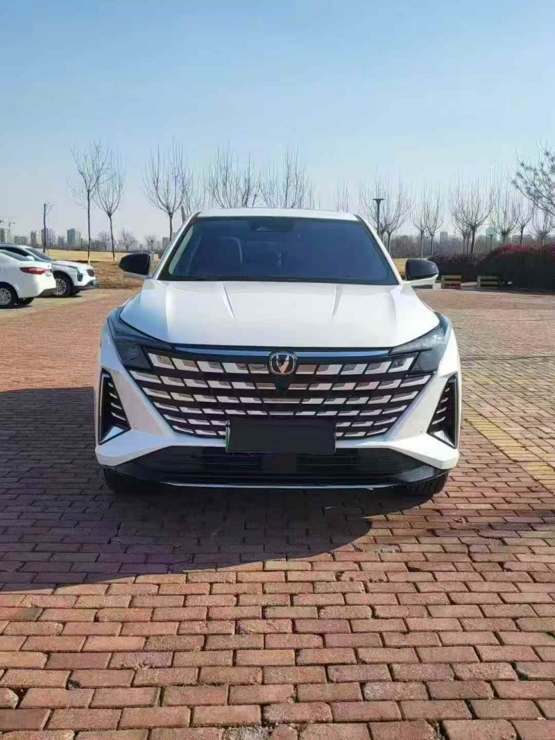 济宁24年长安汽车UNI1