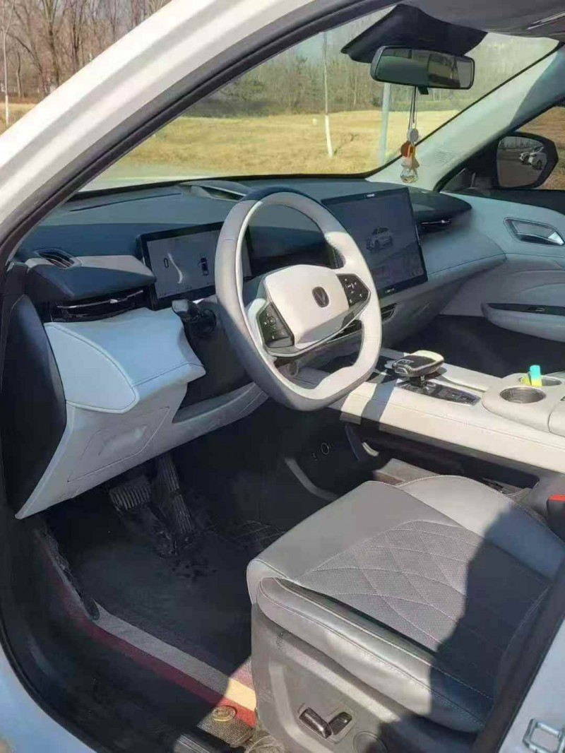 济宁24年长安汽车UNI5