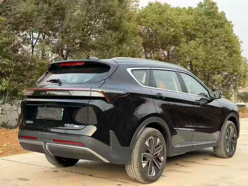 济宁25年奇瑞捷途6